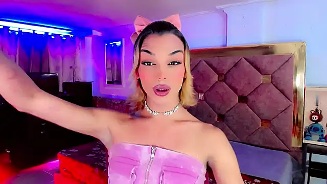 the-horus-girl online show from September 26, 6:45 pm