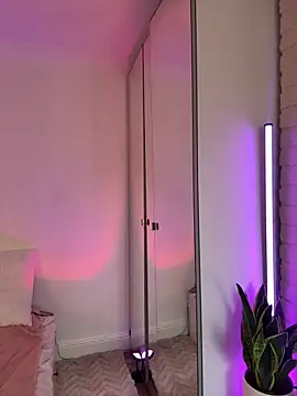 Vanesskaa online show from April 12, 12:43 pm