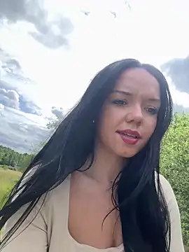 Snapshot of Vanesskaa chatting on June 14, 2:52 pm Vanesskaa online show from June 14, 2:52 pm