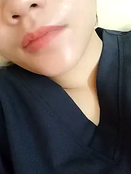  Attractivegirl33 online show from September 30, 5:01 am