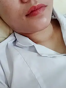  Attractivegirl33 online show from October 1, 4:29 am