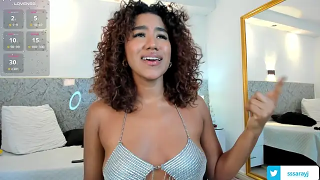 Snapshot of Saraycum chatting on January 28, 7:32 pm Saraycum online show from January 28, 7:32 pm