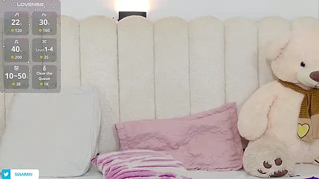 Snapshot of Saraycum chatting on November 20, 8:19 pm Saraycum online show from November 20, 8:19 pm