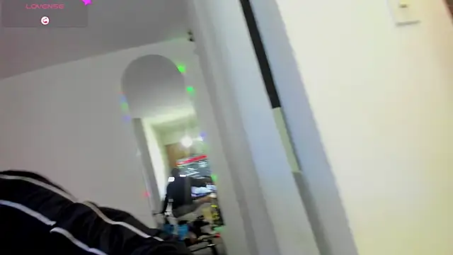 Snapshot of Jordyrodriiguez chatting on January 5, 12:52 am Jordyrodriiguez online show from January 5, 12:52 am