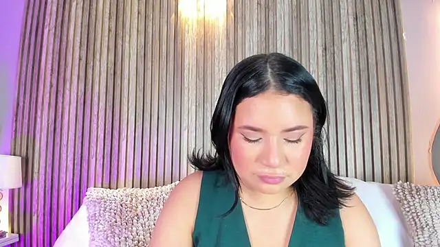 HannaKarson online show from February 28, 11:33 am