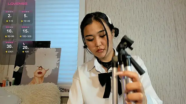 Snapshot of luna-catt chatting on January 26, 6:28 am luna-catt online show from January 26, 6:28 am