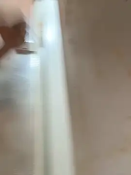 Snapshot of andii-1 chatting on January 21, 4:54 am andii-1 online show from January 21, 4:54 am