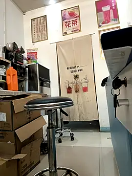 Snapshot of andii-1 chatting on September 11, 2:00 am andii-1 online show from September 11, 2:00 am