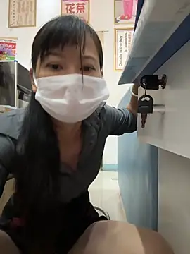 Snapshot of andii-1 chatting on September 21, 2:13 am andii-1 online show from September 21, 2:13 am