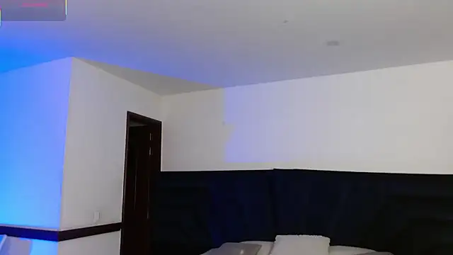 peyton golden1 online show from March 7, 3:36 am