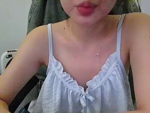 Yin-girl online show from October 11, 11:36 pm