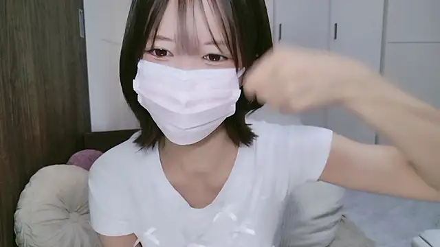 Snapshot of TsukasaSakai chatting on November 16, 7:36 am TsukasaSakai online show from November 16, 7:36 am