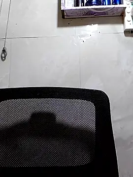 Snapshot of _Mira_69_ chatting on January 5, 11:52 pm Mira 69 online show from January 5, 11:52 pm