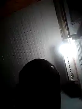 Snapshot of juanbenitez2 chatting on October 7, 7:27 am juanbenitez2 online show from October 7, 7:27 am