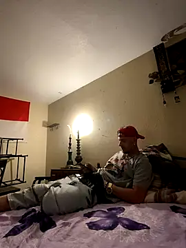 Snapshot of CityBoy75211 chatting on September 29, 8:52 am CityBoy75211 online show from September 29, 8:52 am