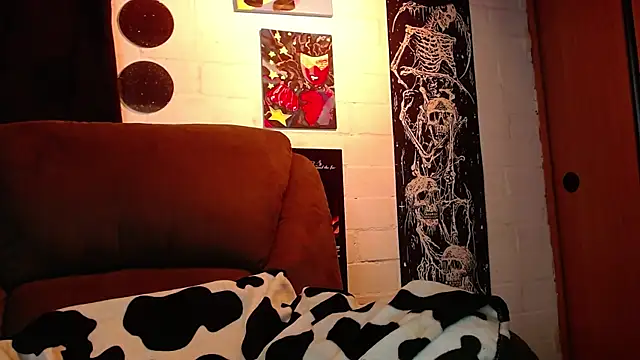 Snapshot of NEXT_DOOR_GIRL_ chatting on February 27, 1:59 am NEXT DOOR GIRL online show from February 27, 1:59 am