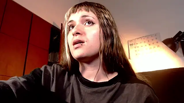 Snapshot of NEXT_DOOR_GIRL_ chatting on October 27, 10:03 pm NEXT DOOR GIRL online show from October 27, 10:03 pm