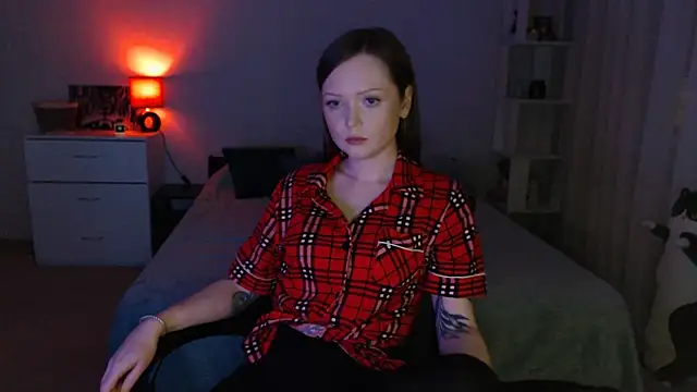 Allaria online show from April 3, 4:16 pm