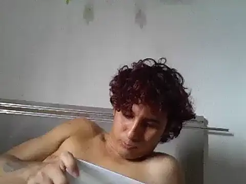 pedrodavid  online show from January 7, 7:17 pm