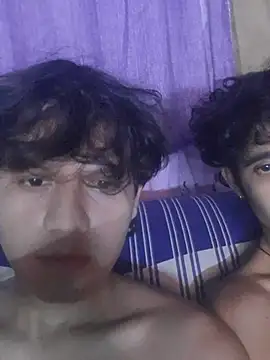 Snapshot of pedrodavid_ chatting on November 11, 4:34 am pedrodavid online show from November 11, 4:34 am