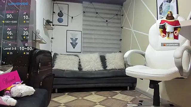 Enma  clark online show from March 13, 4:19 am