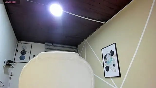 Enma  clark online show from April 1, 4:13 am