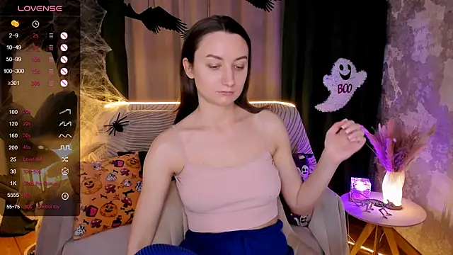 annacooleman online show from October 21, 2:23 am