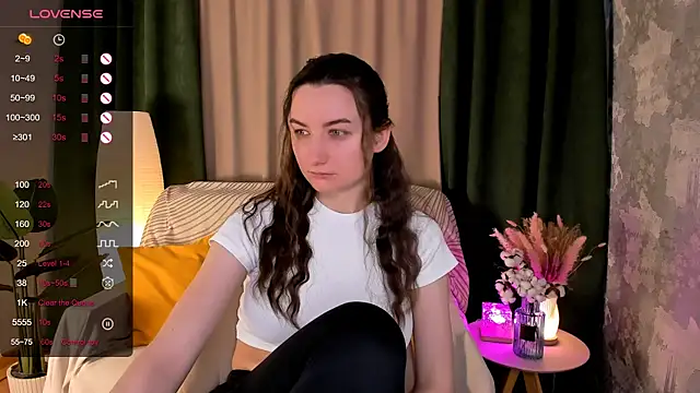 annacooleman online show from April 4, 2:21 am