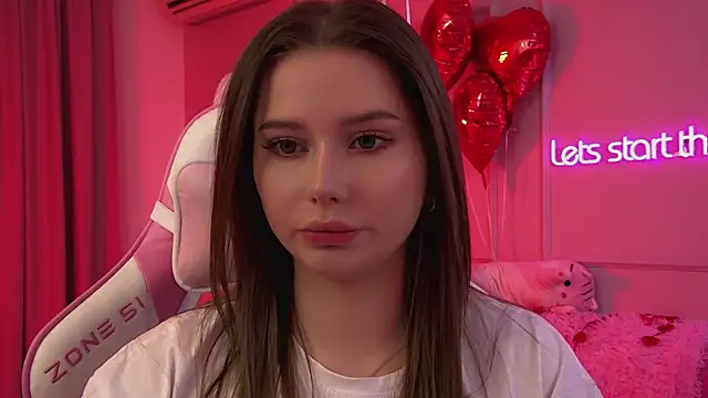 Snapshot of DianaVert chatting on February 12, 6:25 pm DianaVert online show from February 12, 6:25 pm