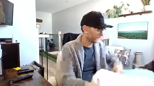 Bigdicktrav902 online show from March 3, 3:51 pm