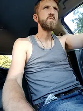 Snapshot of otterlover123 chatting on September 10, 8:20 pm otterlover123 online show from September 10, 8:20 pm