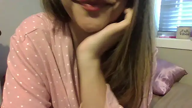 ChocolateCookie9 online show from October 23, 8:07 pm