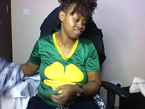 Candii wet  online show from November 13, 4:50 pm