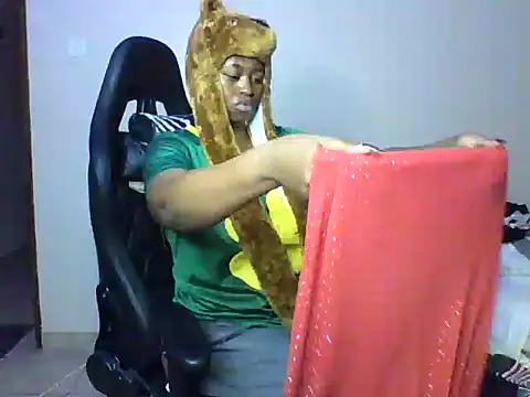 Candii wet  online show from February 15, 3:31 pm