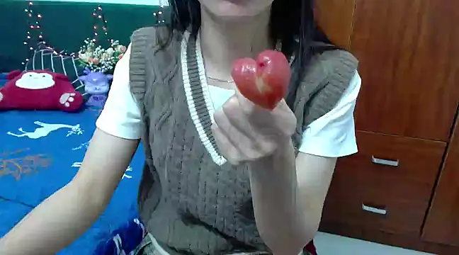 Snapshot of Cindy--Cici chatting on February 10, 4:30 am Cindy--Cici online show from February 10, 4:30 am