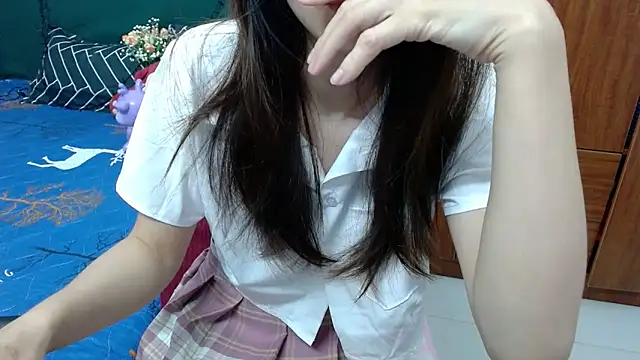 Snapshot of Cindy--Cici chatting on February 14, 1:13 am Cindy--Cici online show from February 14, 1:13 am