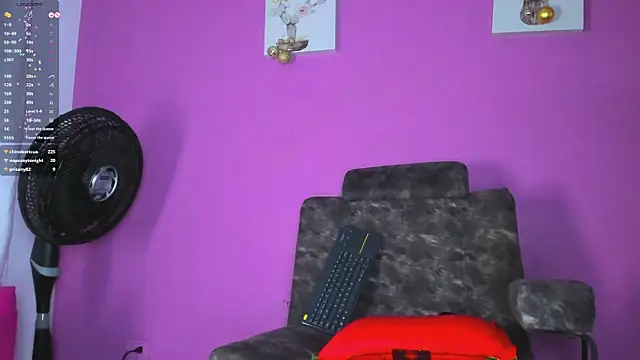 jade brunnette online show from February 3, 2:14 am