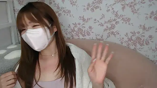 mei hosina online show from April 21, 2:45 pm