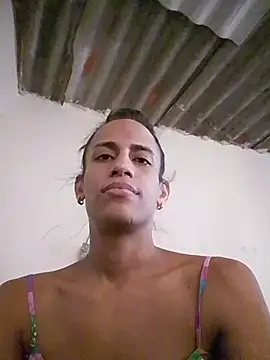 Snapshot of AlexaWarner chatting on November 22, 4:06 pm AlexaWarner online show from November 22, 4:06 pm