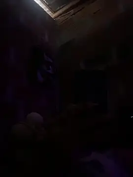 AlexaWarner online show from March 21, 4:10 pm