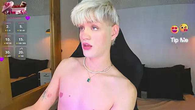 VladHellsing4 online show from March 18, 2:20 pm