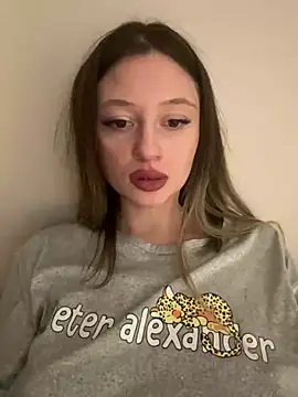 Snapshot of Kimsweet7 chatting on December 17, 9:16 pm Kimsweet7 online show from December 17, 9:16 pm