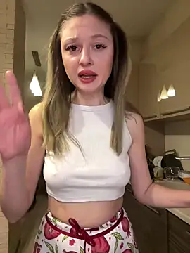 Snapshot of Kimsweet7 chatting on December 22, 5:32 pm Kimsweet7 online show from December 22, 5:32 pm