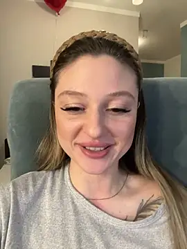 Snapshot of Kimsweet7 chatting on February 27, 5:04 pm Kimsweet7 online show from February 27, 5:04 pm