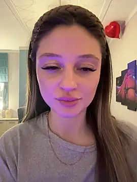 Snapshot of Kimsweet7 chatting on February 27, 8:09 pm Kimsweet7 online show from February 27, 8:09 pm