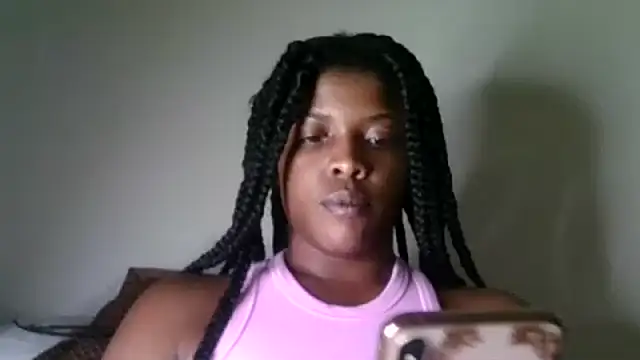 Snapshot of CaramelGoddessxoxo chatting on July 23, 2:20 am CaramelGoddessxoxo online show from July 23, 2:20 am