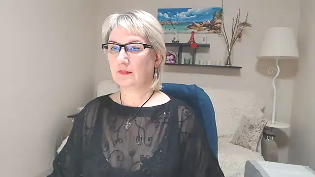 FleurMays online show from January 31, 2:26 am