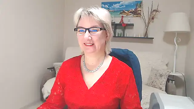 FleurMays online show from February 4, 3:54 am