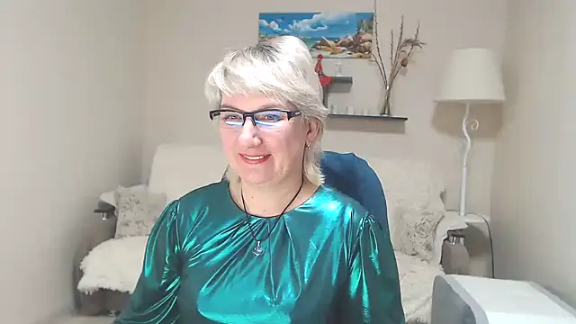 FleurMays online show from February 19, 7:50 am