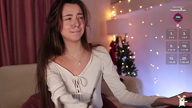 Snapshot of Goldy_Grace_ chatting on December 25, 3:06 pm Goldy Grace  online show from December 25, 3:06 pm